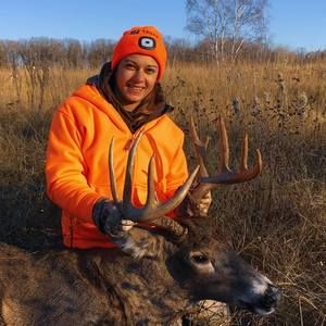 Meet your Posher, Kayla